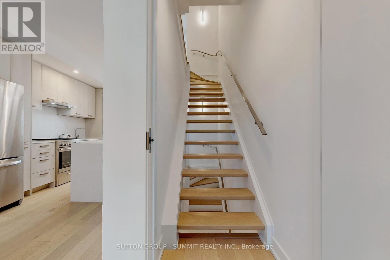 Th 7 - 1331 Queen Street E, Toronto, Ontario  M4L 0B1 - Photo 12 - E11923015