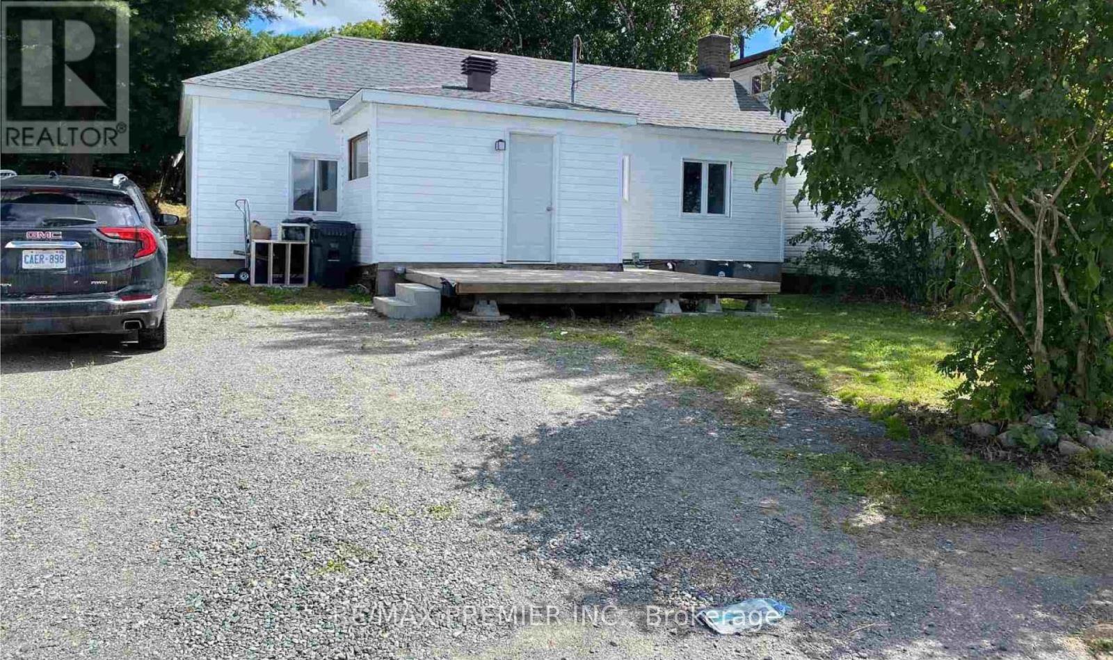 132 CARTER AVENUE, Kirkland Lake, Ontario