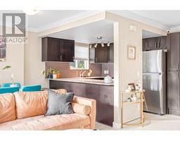 202 4025 NORFOLK STREET