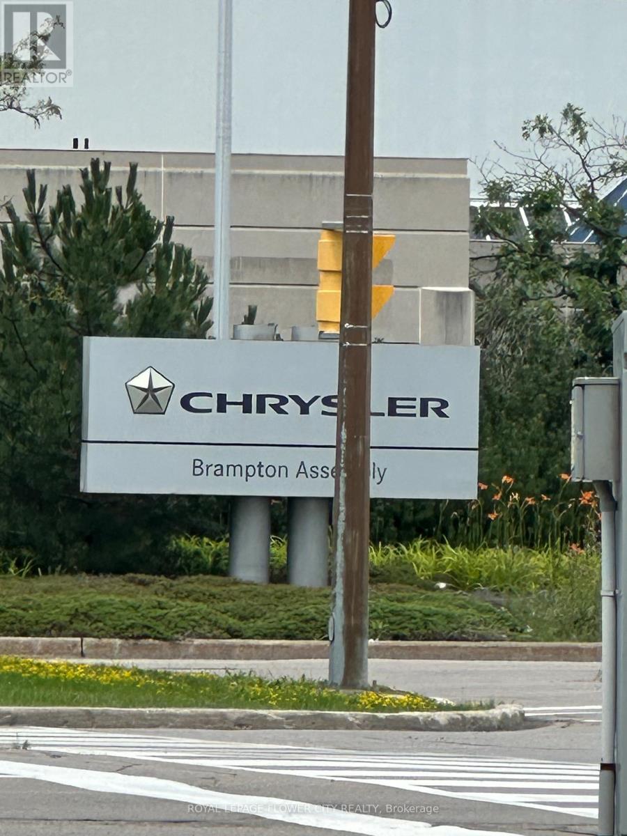 Property at 44 - 490 CHRYSLER DRIVE image