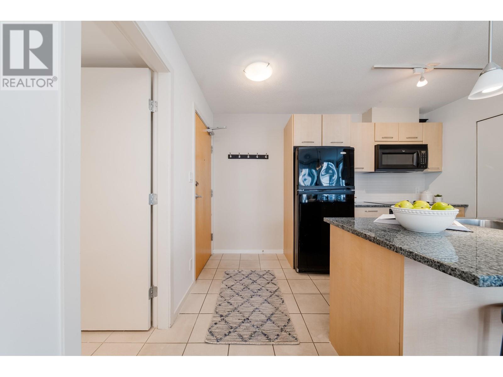 602 1155 Seymour Street, Vancouver, British Columbia  V6B 3M7 - Photo 2 - R2955632