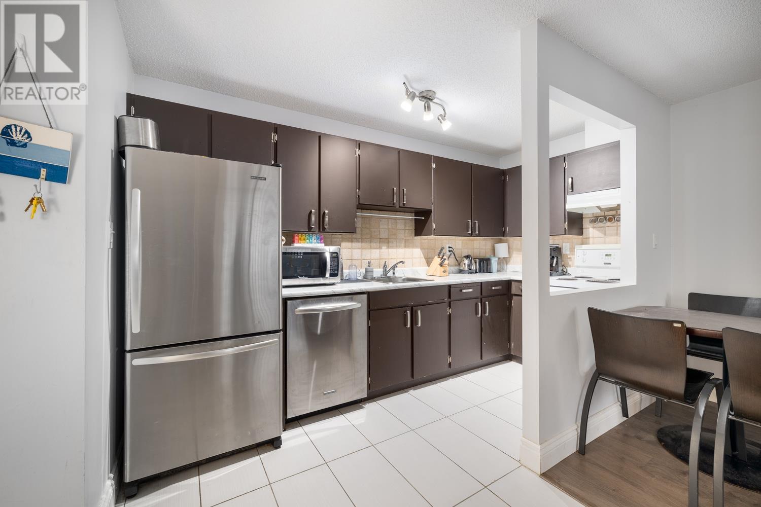 214 1080 Pacific Street, Vancouver, British Columbia  V6E 4C2 - Photo 8 - R2956193