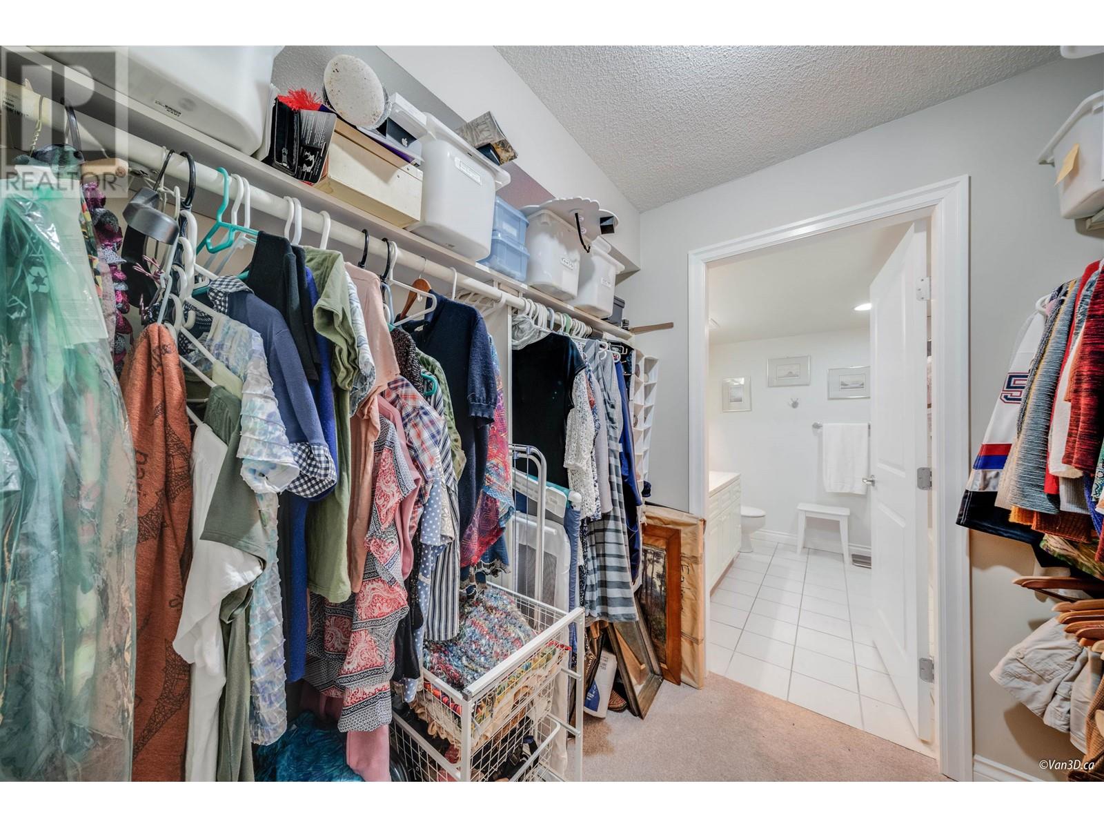 Listing Picture 20 of 26 : 16 1425 LAMEY'S MILL ROAD, Vancouver / 溫哥華 - 魯藝地產 Yvonne Lu Group - MLS Medallion Club Member