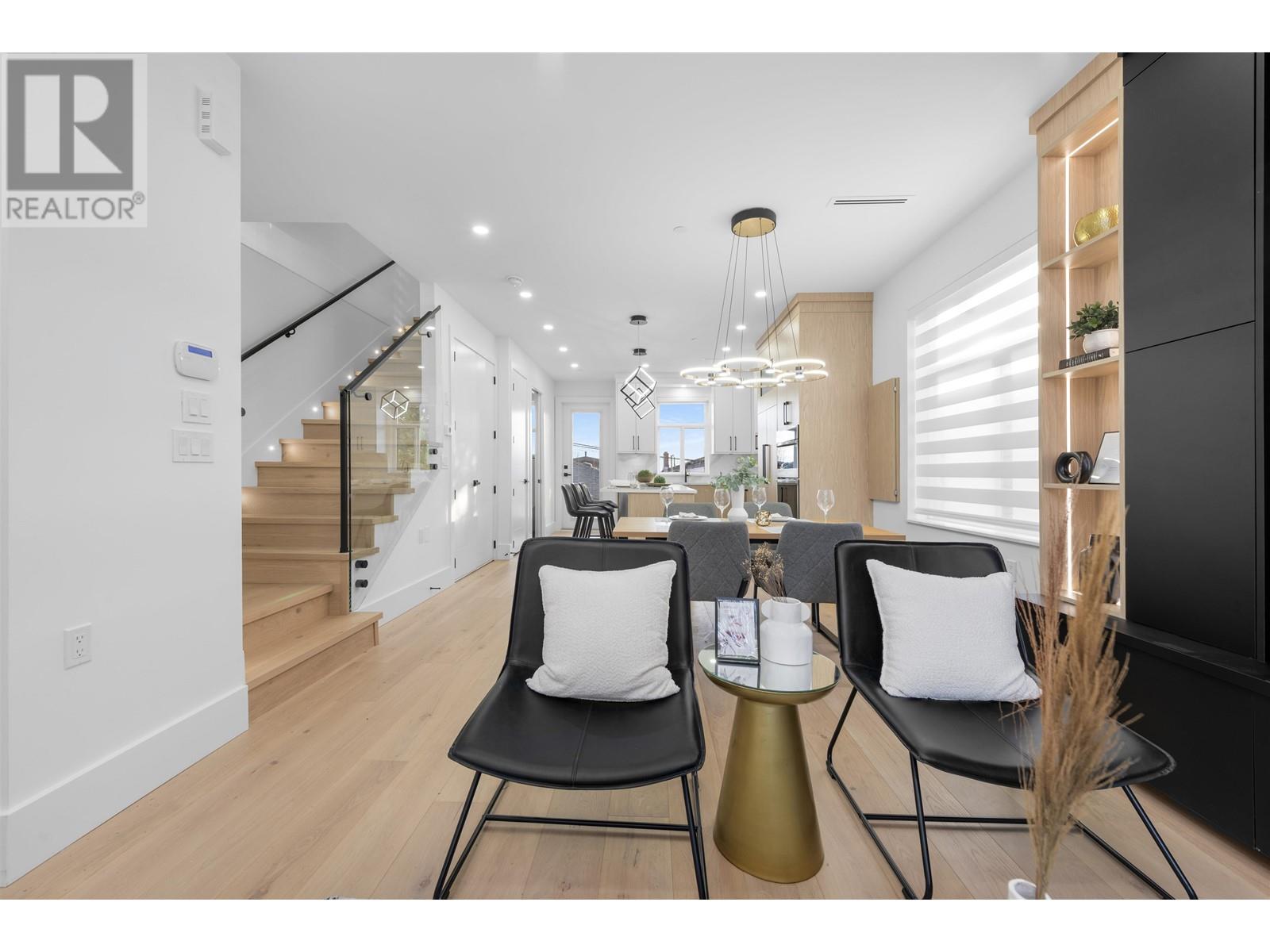 670 E 64 Avenue, Vancouver, British Columbia  V5X 2N2 - Photo 5 - R2956237