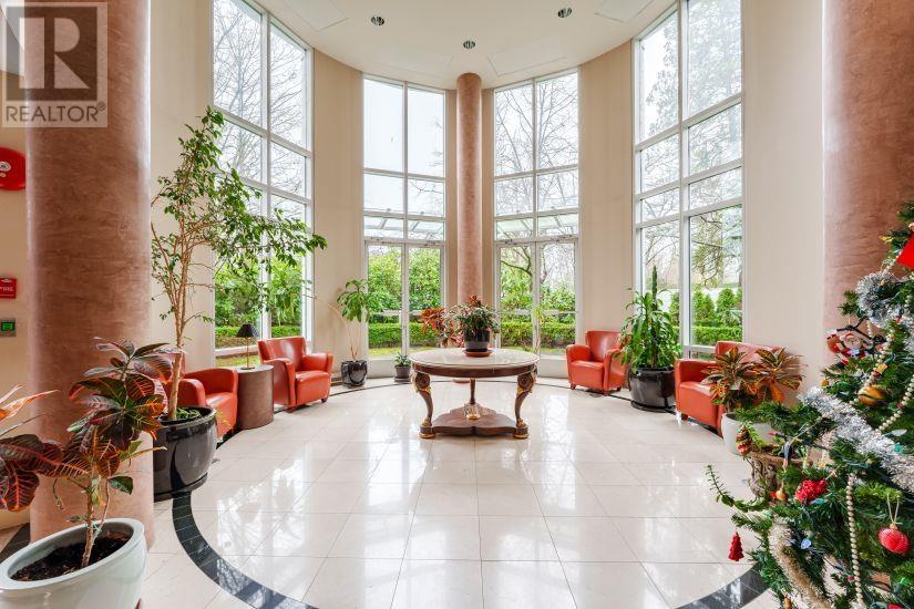 Listing Picture 12 of 18 : 309 651 W 45TH AVENUE, Vancouver / 溫哥華 - 魯藝地產 Yvonne Lu Group - MLS Medallion Club Member