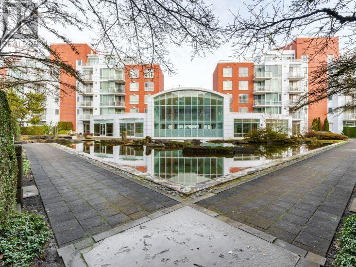 Listing Picture 13 of 18 : 309 651 W 45TH AVENUE, Vancouver / 溫哥華 - 魯藝地產 Yvonne Lu Group - MLS Medallion Club Member