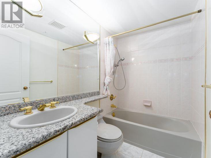 Listing Picture 6 of 18 : 309 651 W 45TH AVENUE, Vancouver / 溫哥華 - 魯藝地產 Yvonne Lu Group - MLS Medallion Club Member