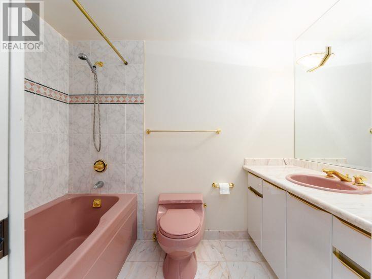 Listing Picture 9 of 18 : 309 651 W 45TH AVENUE, Vancouver / 溫哥華 - 魯藝地產 Yvonne Lu Group - MLS Medallion Club Member