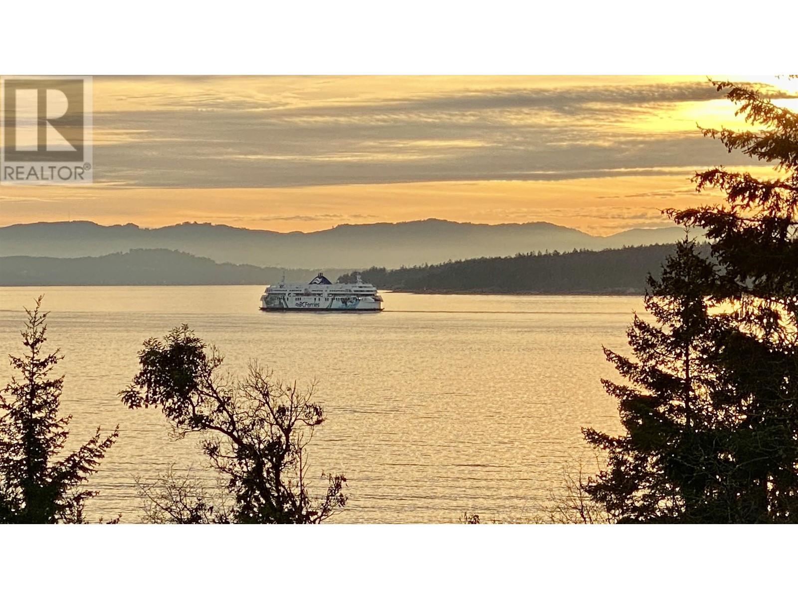 1325 Mackinnon Road, Pender Island, British Columbia  V0N 2M1 - Photo 11 - R2956249