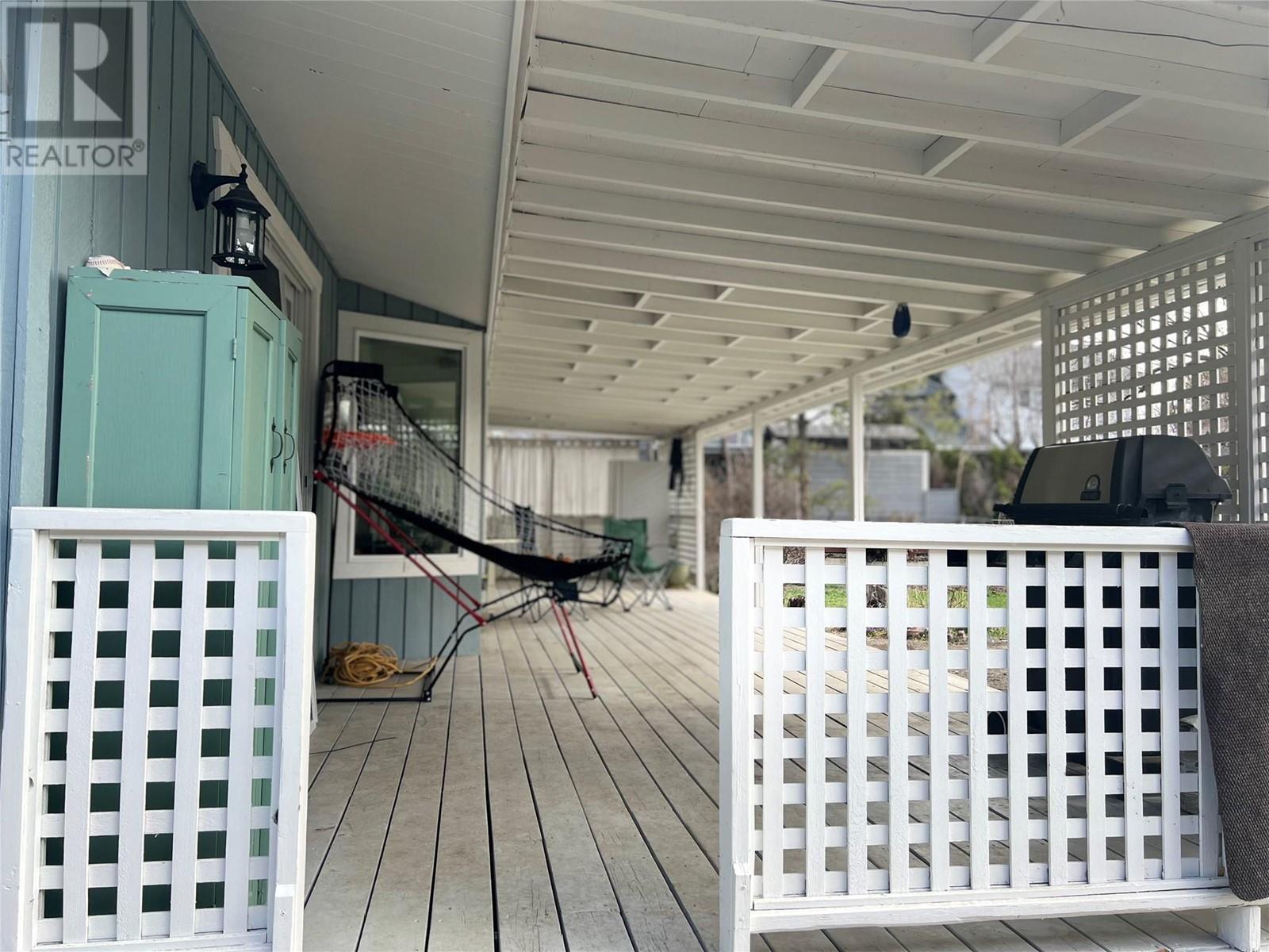 Property at 157 Cariboo Road image 5