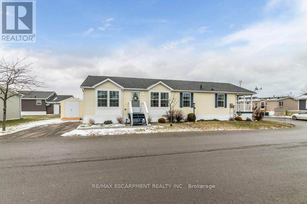 Property at 4 CRICKLEWOOD CRESCENT image 1