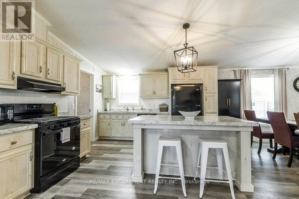 4 Cricklewood Crescent, Haldimand (Nanticoke), Ontario  N0A 1L0 - Photo 8 - X11923463