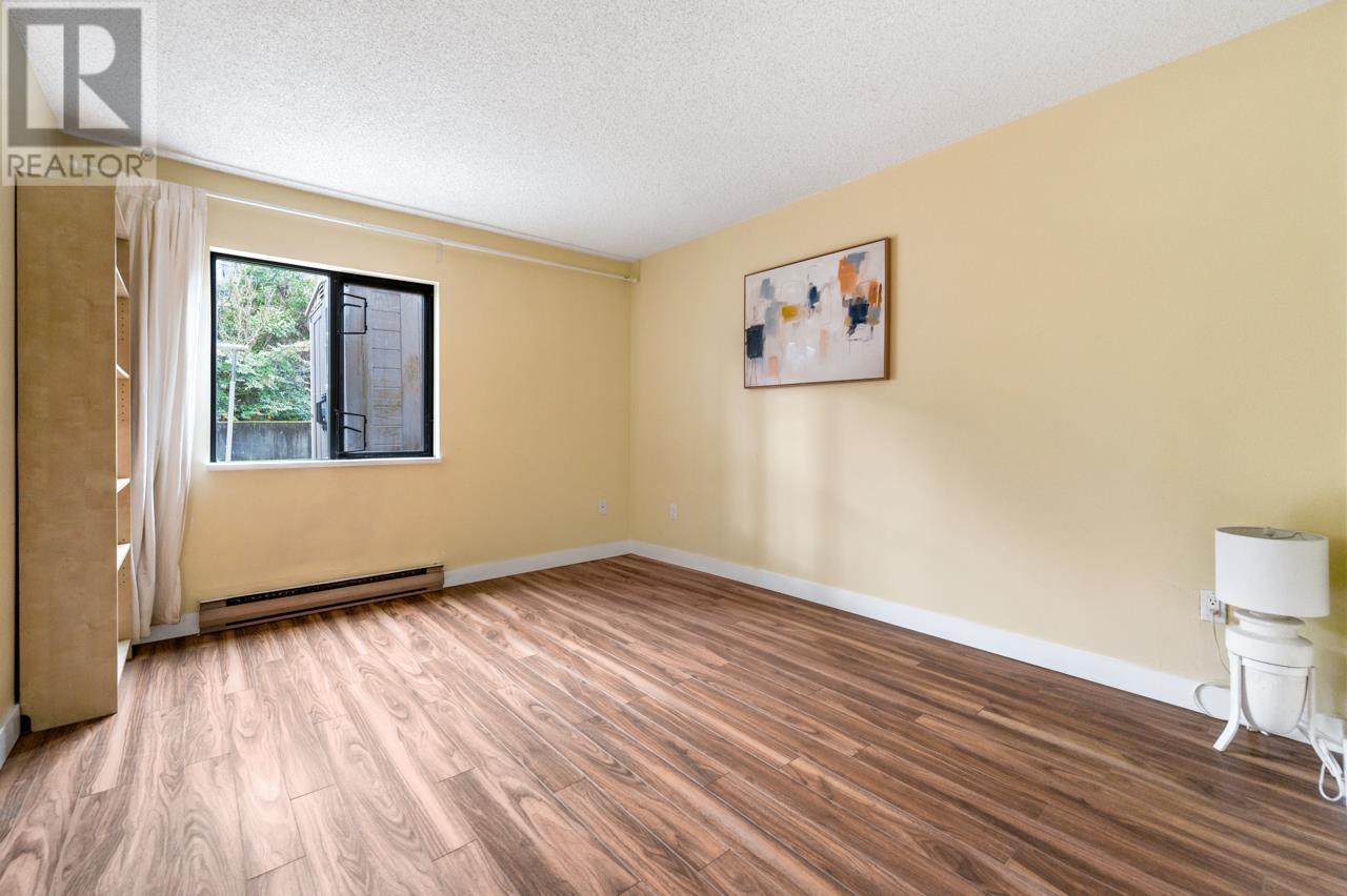 Listing Picture 13 of 17 : 116 6931 COONEY ROAD, Richmond / 烈治文 - 魯藝地產 Yvonne Lu Group - MLS Medallion Club Member