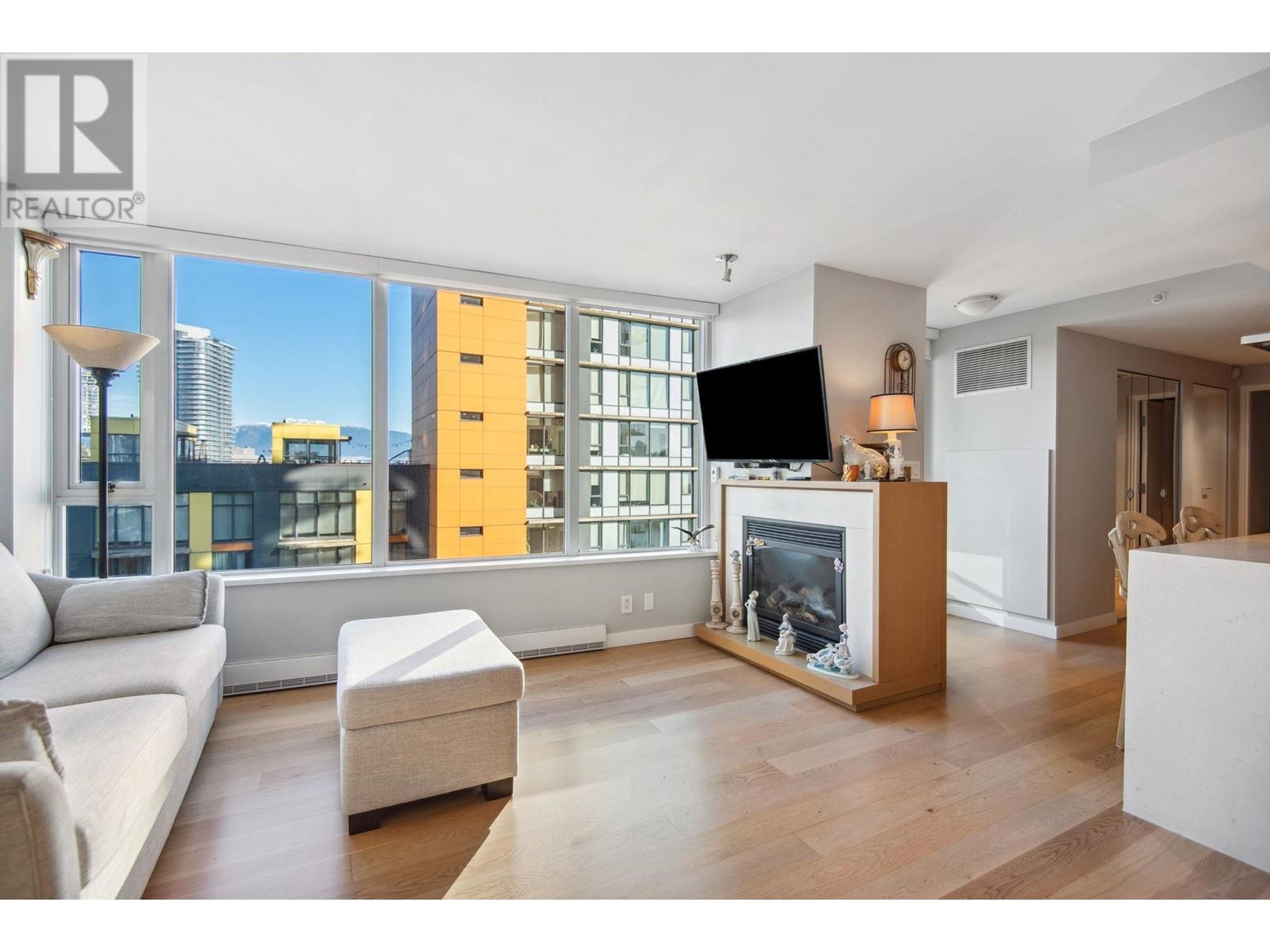 806 8 Smithe Mews, Vancouver, British Columbia  V6B 0A5 - Photo 7 - R2955892