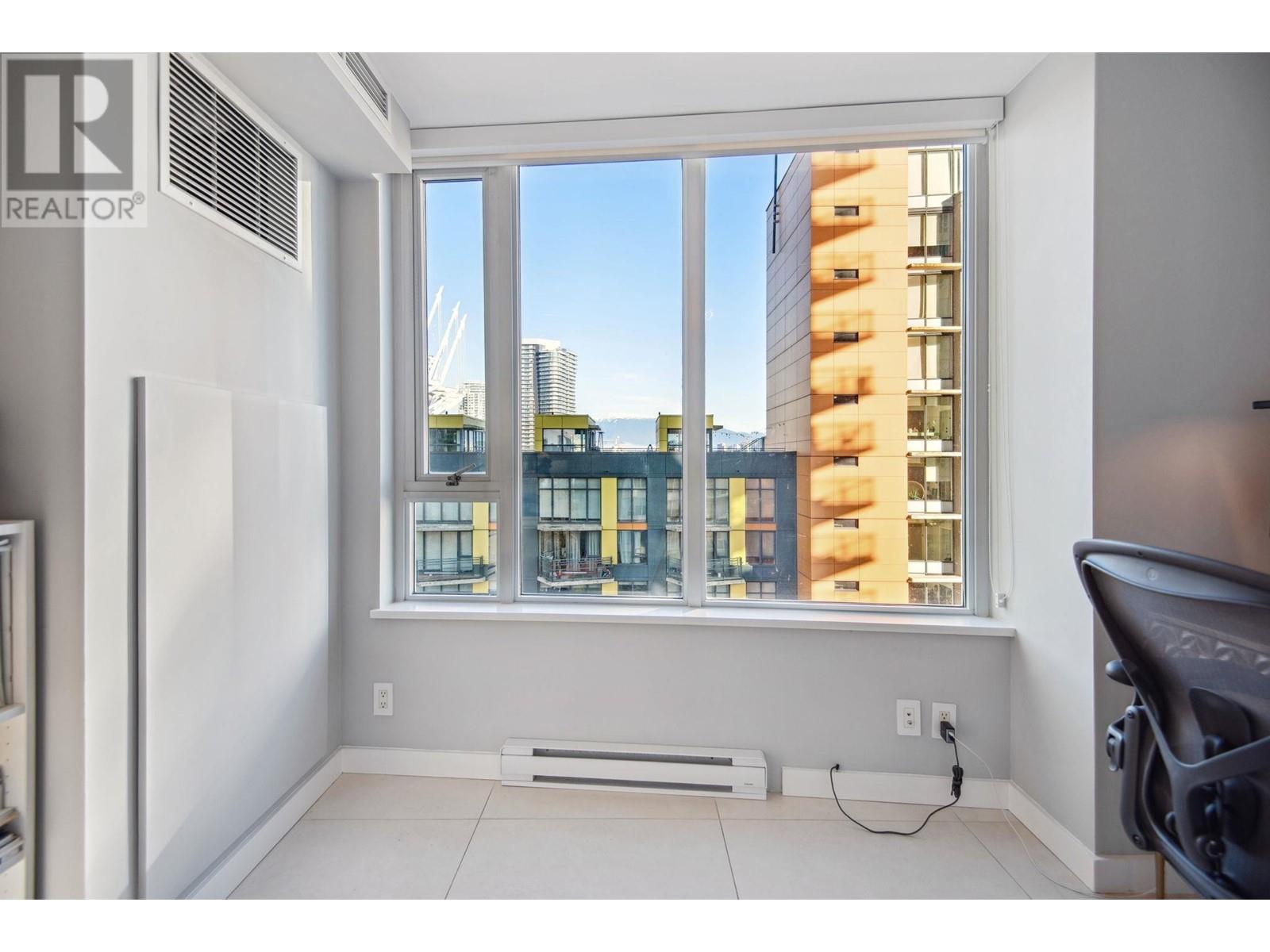 806 8 Smithe Mews, Vancouver, British Columbia  V6B 0A5 - Photo 19 - R2955892
