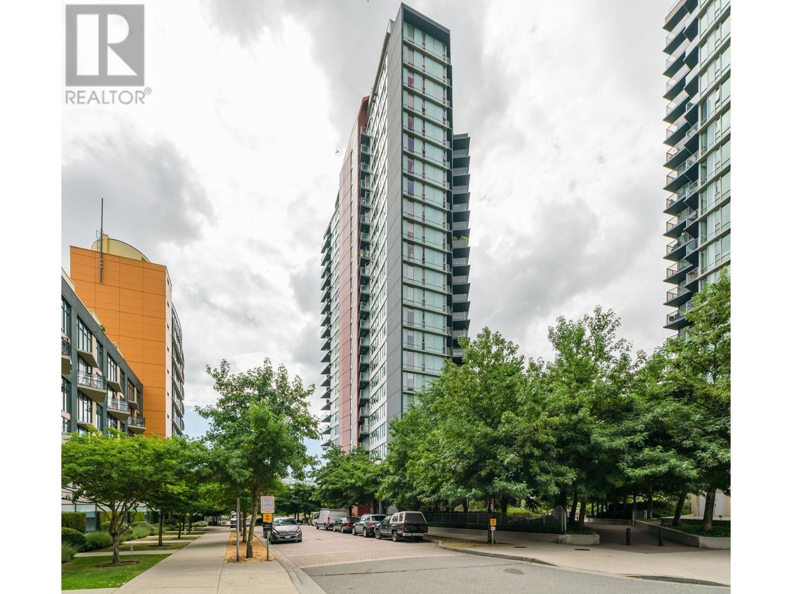 806 8 Smithe Mews, Vancouver, British Columbia  V6B 0A5 - Photo 3 - R2955892