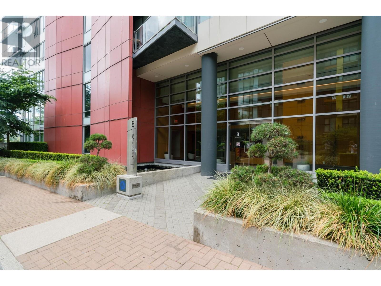 806 8 Smithe Mews, Vancouver, British Columbia  V6B 0A5 - Photo 4 - R2955892