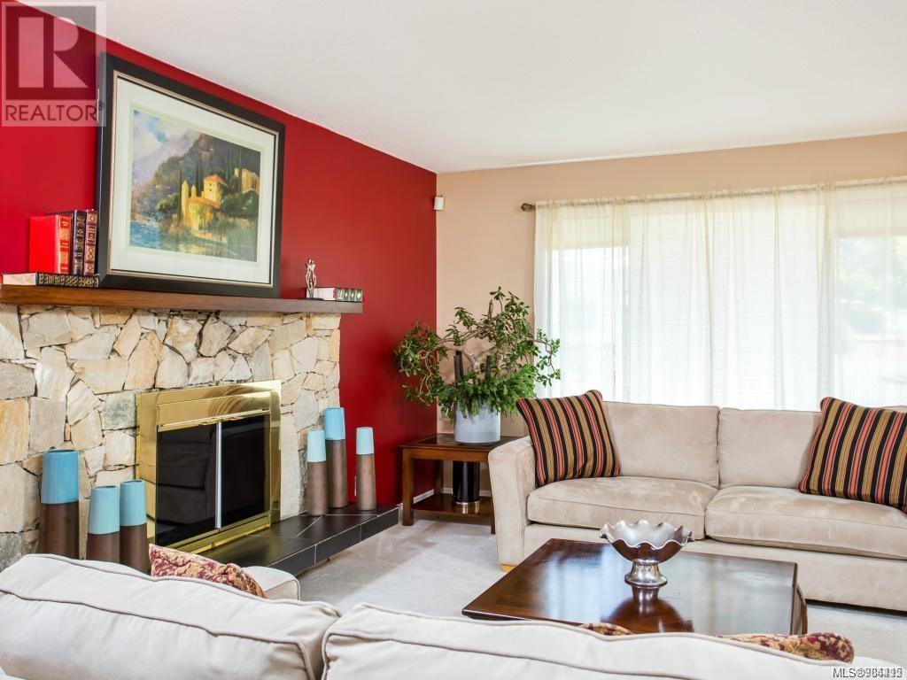 Property at 1634 Tasco Close image 4