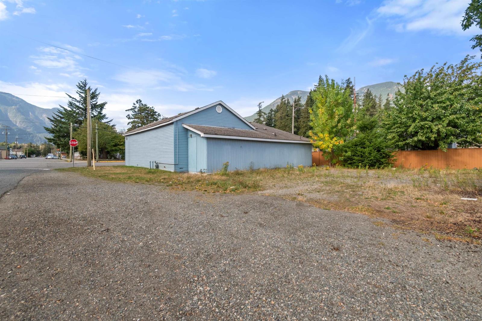 841 4th Avenue, Hope, Hope, British Columbia  V0X 1L0 - Photo 17 - C8065533