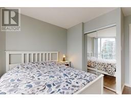 1209 1212 HOWE STREET