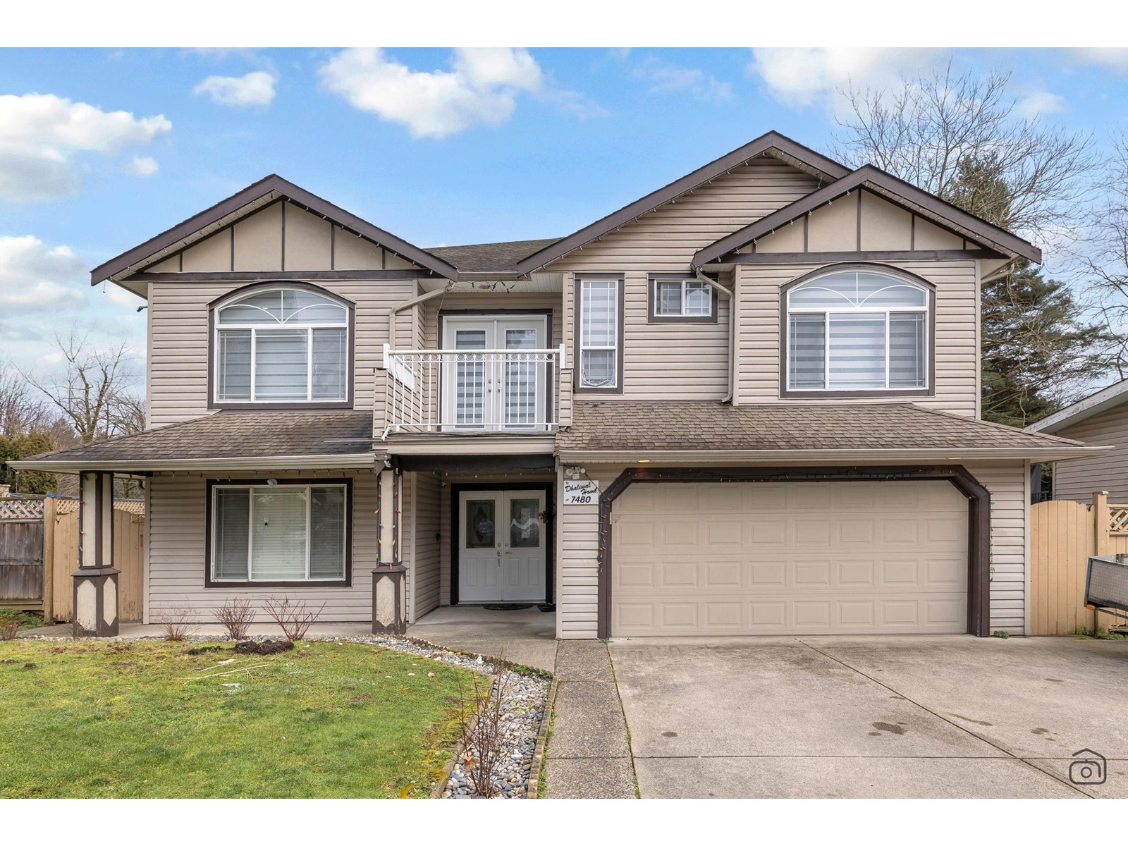 Property at 7480 LEE STREET image 1