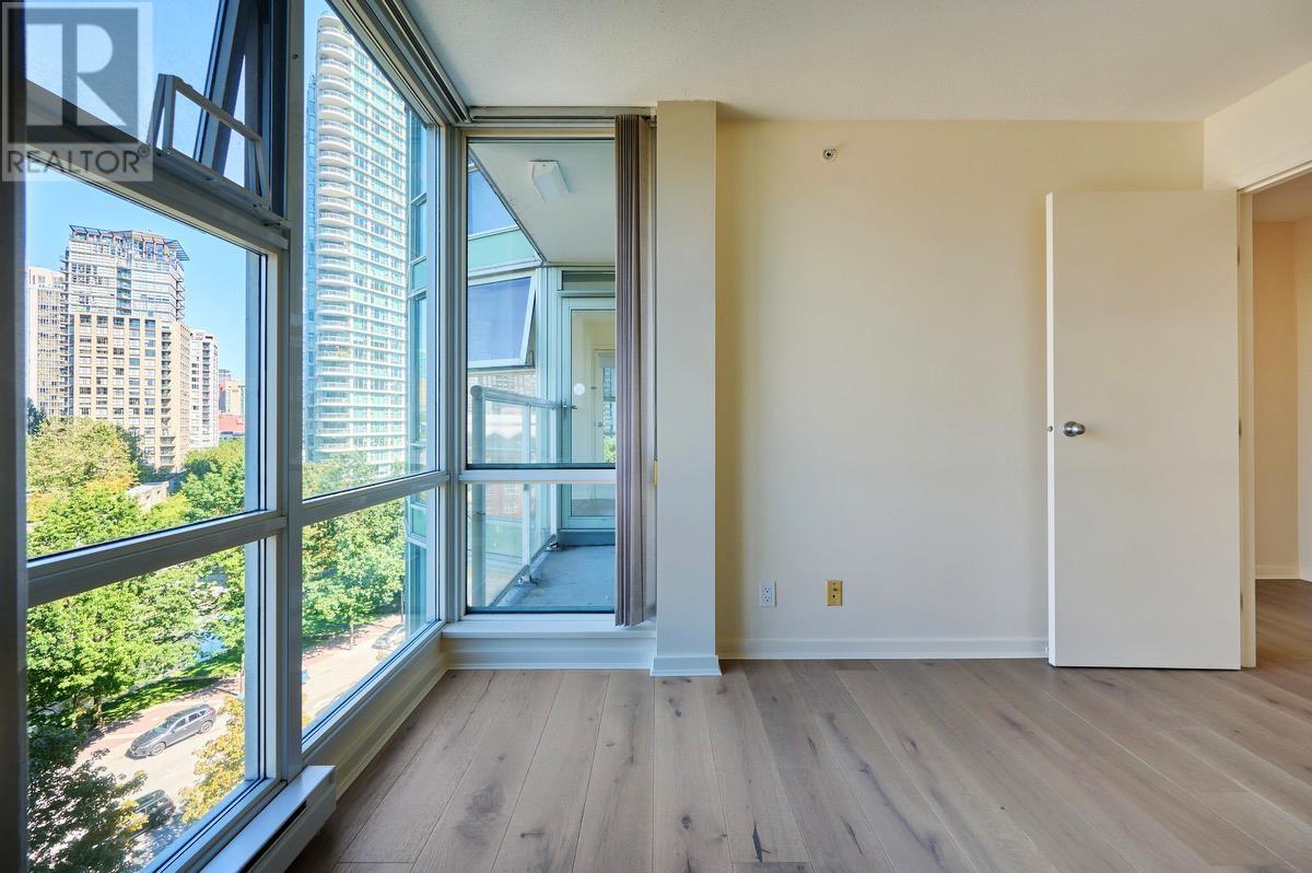906 193 Aquarius Mews, Vancouver, British Columbia  V6Z 2Z2 - Photo 18 - R2919538