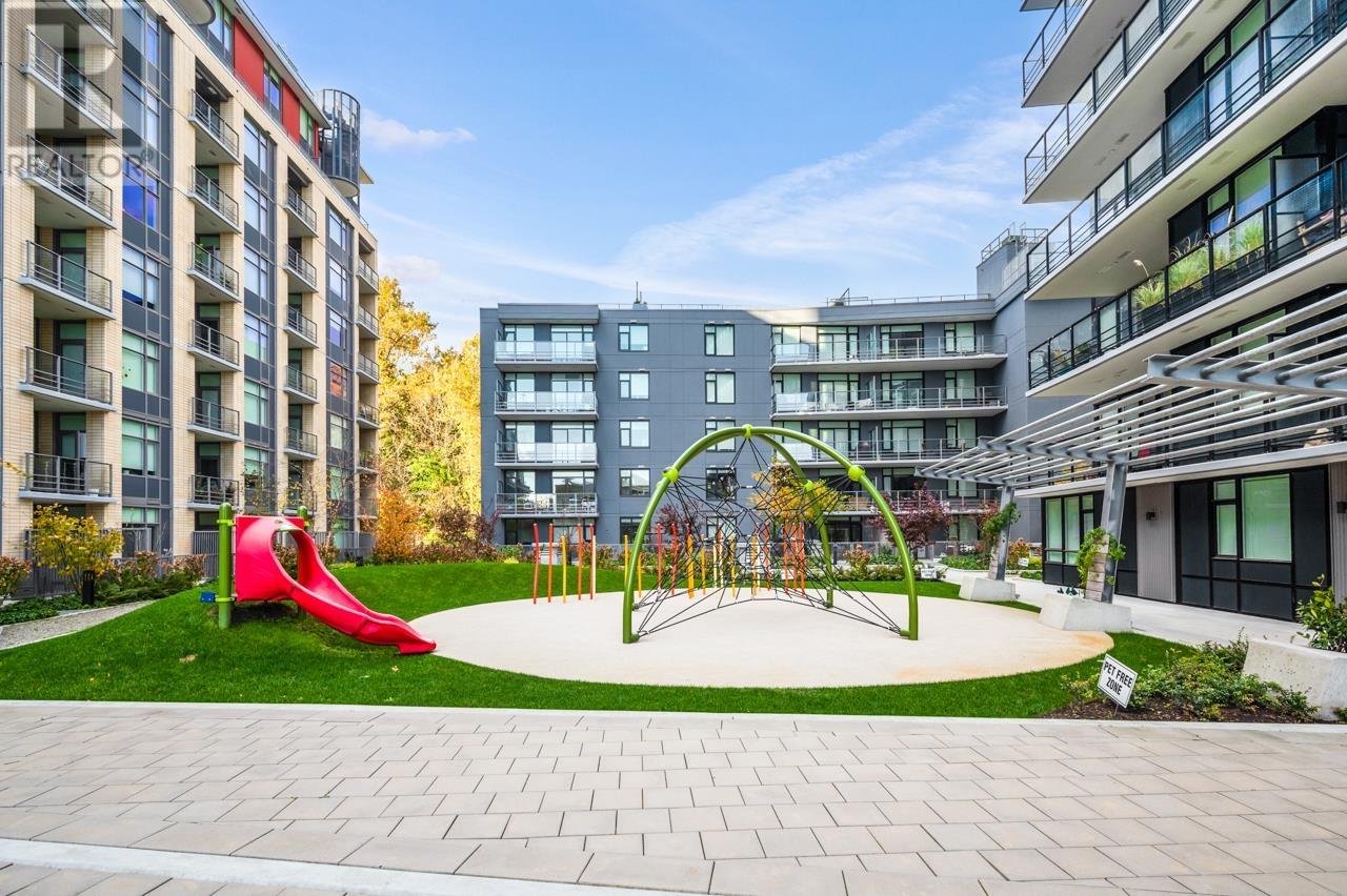 Listing Picture 21 of 28 : 1205 8538 RIVER DISTRICT CROSSING, Vancouver / 溫哥華 - 魯藝地產 Yvonne Lu Group - MLS Medallion Club Member