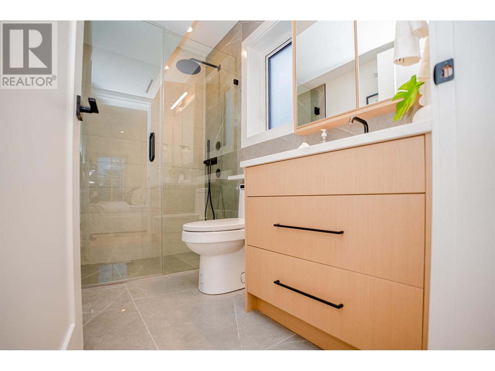 4856 Dumfries Street, Vancouver, British Columbia  V5N 3T9 - Photo 17 - R2956304