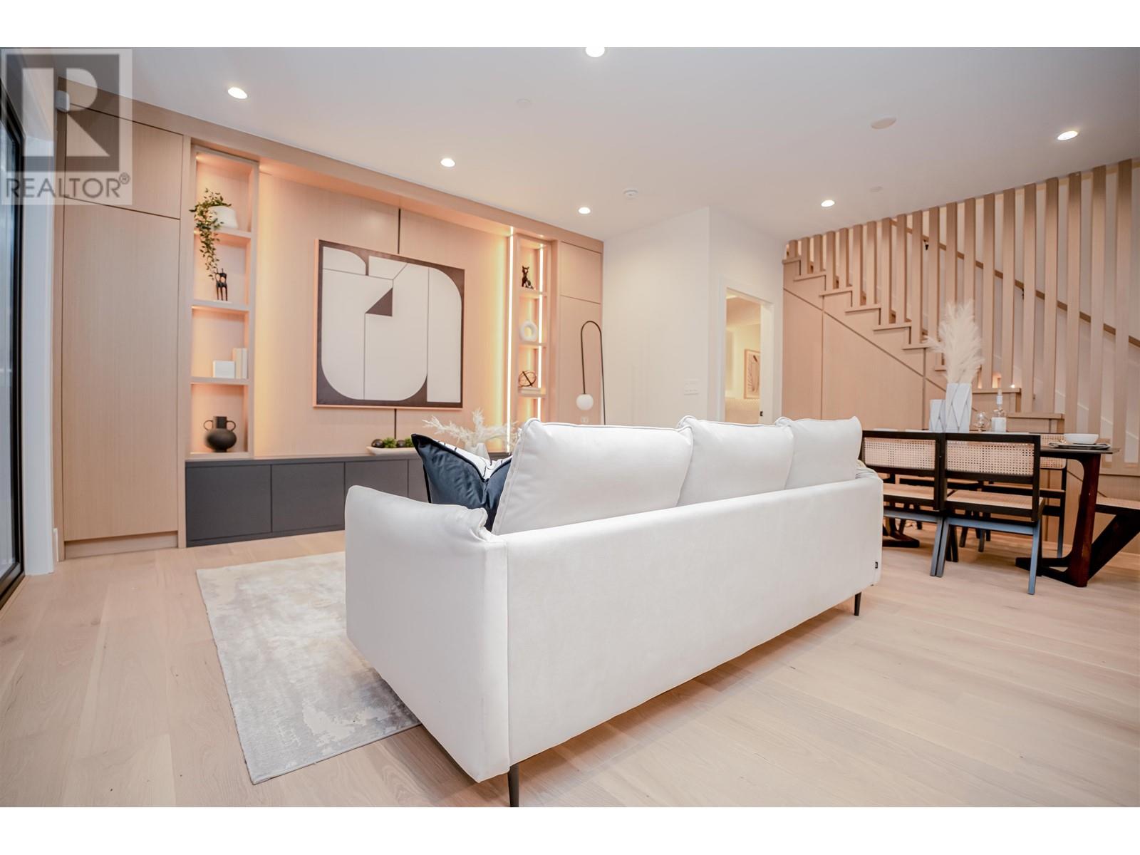 4856 Dumfries Street, Vancouver, British Columbia  V5N 3T9 - Photo 9 - R2956304