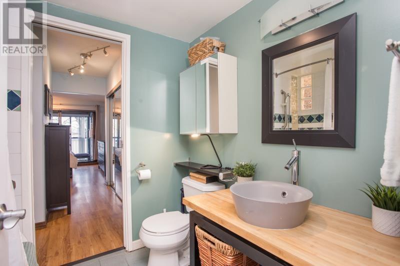 304 708 Eighth Avenue, New Westminster, British Columbia  V3M 2R3 - Photo 11 - R2956352