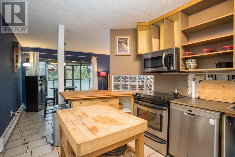 304 708 Eighth Avenue, New Westminster, British Columbia  V3M 2R3 - Photo 16 - R2956352