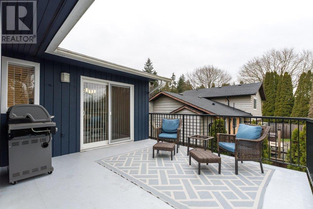 19797 Wildwood Place, Pitt Meadows, British Columbia  V3Y 1M6 - Photo 25 - R2956275