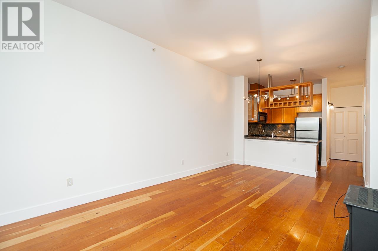 Listing Picture 14 of 34 : 401 8988 HUDSON STREET, Vancouver / 溫哥華 - 魯藝地產 Yvonne Lu Group - MLS Medallion Club Member