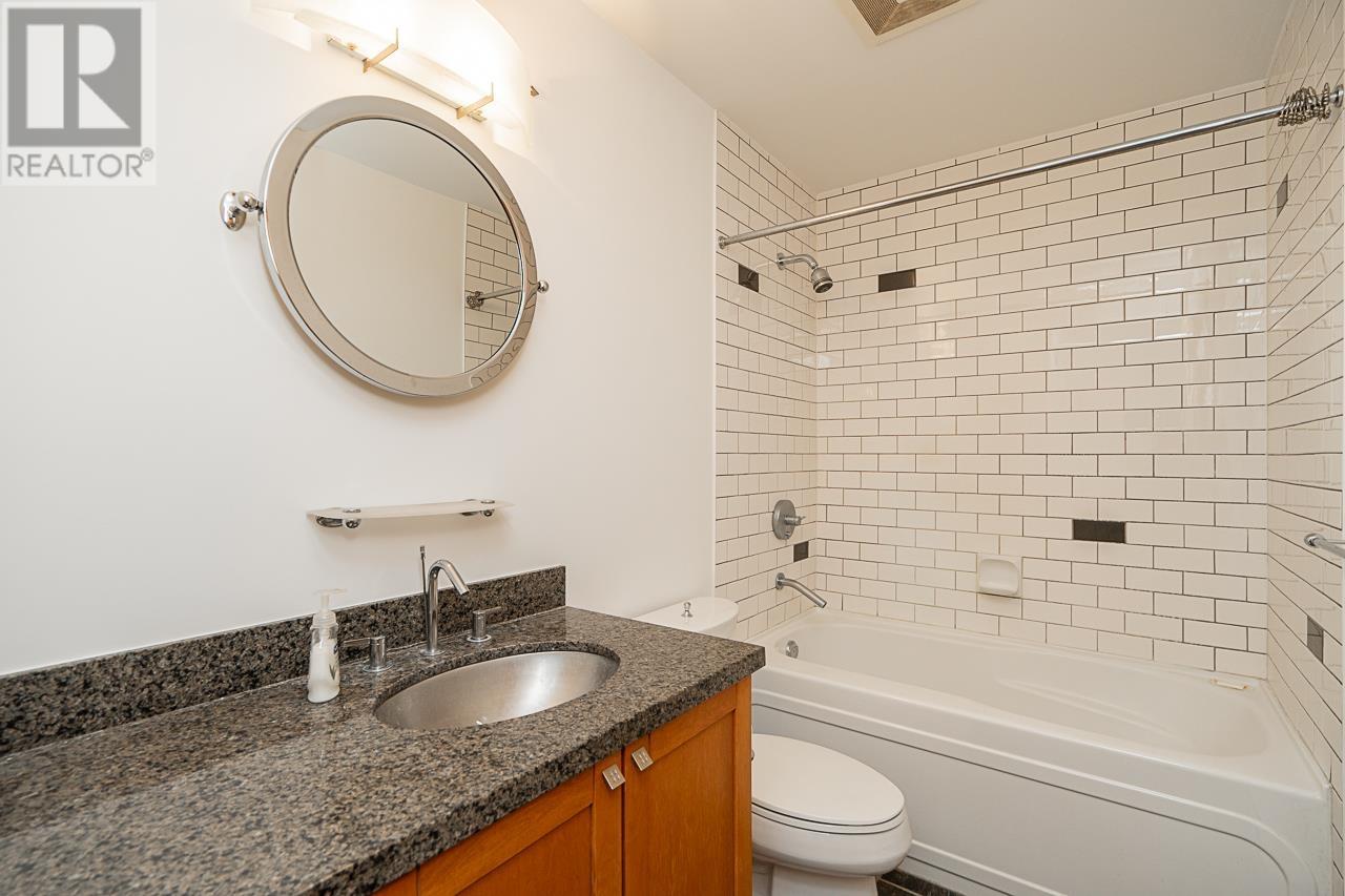 Listing Picture 19 of 34 : 401 8988 HUDSON STREET, Vancouver / 溫哥華 - 魯藝地產 Yvonne Lu Group - MLS Medallion Club Member