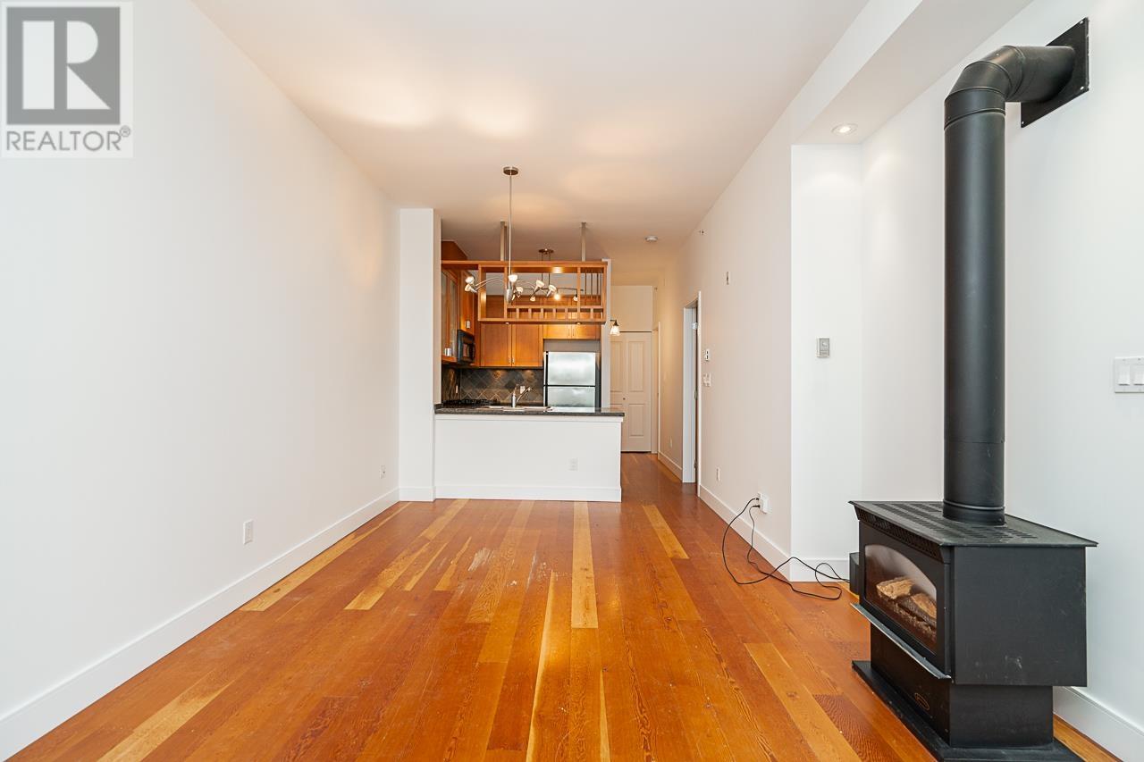 Listing Picture 13 of 34 : 401 8988 HUDSON STREET, Vancouver / 溫哥華 - 魯藝地產 Yvonne Lu Group - MLS Medallion Club Member