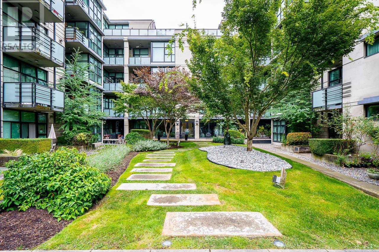 Listing Picture 29 of 34 : 401 8988 HUDSON STREET, Vancouver / 溫哥華 - 魯藝地產 Yvonne Lu Group - MLS Medallion Club Member