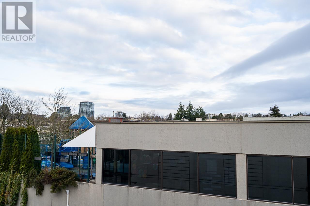 Listing Picture 25 of 34 : 401 8988 HUDSON STREET, Vancouver / 溫哥華 - 魯藝地產 Yvonne Lu Group - MLS Medallion Club Member