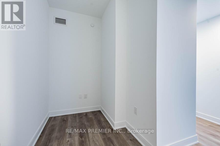 1620 - 86 Dundas Street E, Mississauga, Ontario  L5A 0B1 - Photo 15 - W11923589