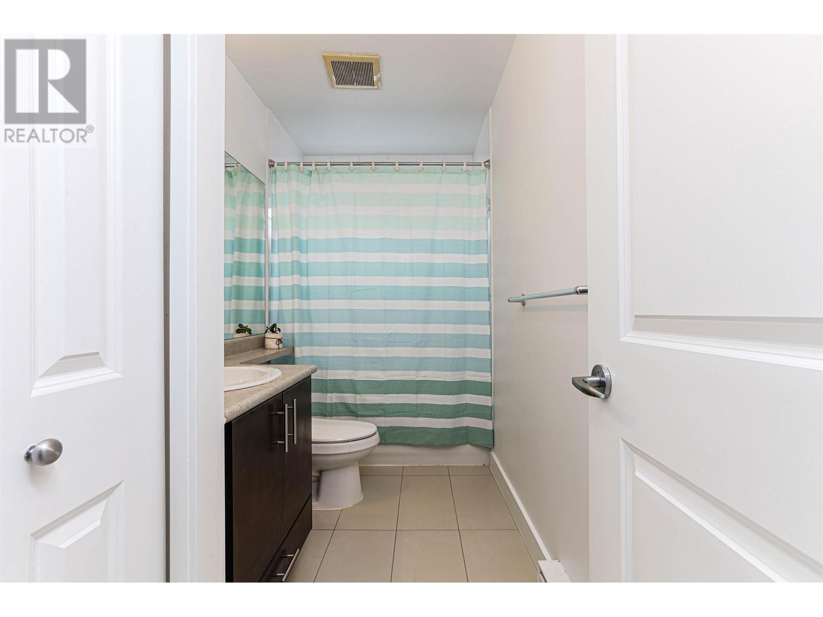 11 1211 Ewen Avenue, New Westminster, British Columbia V3M 5E5 - Photo 18 - R2941269