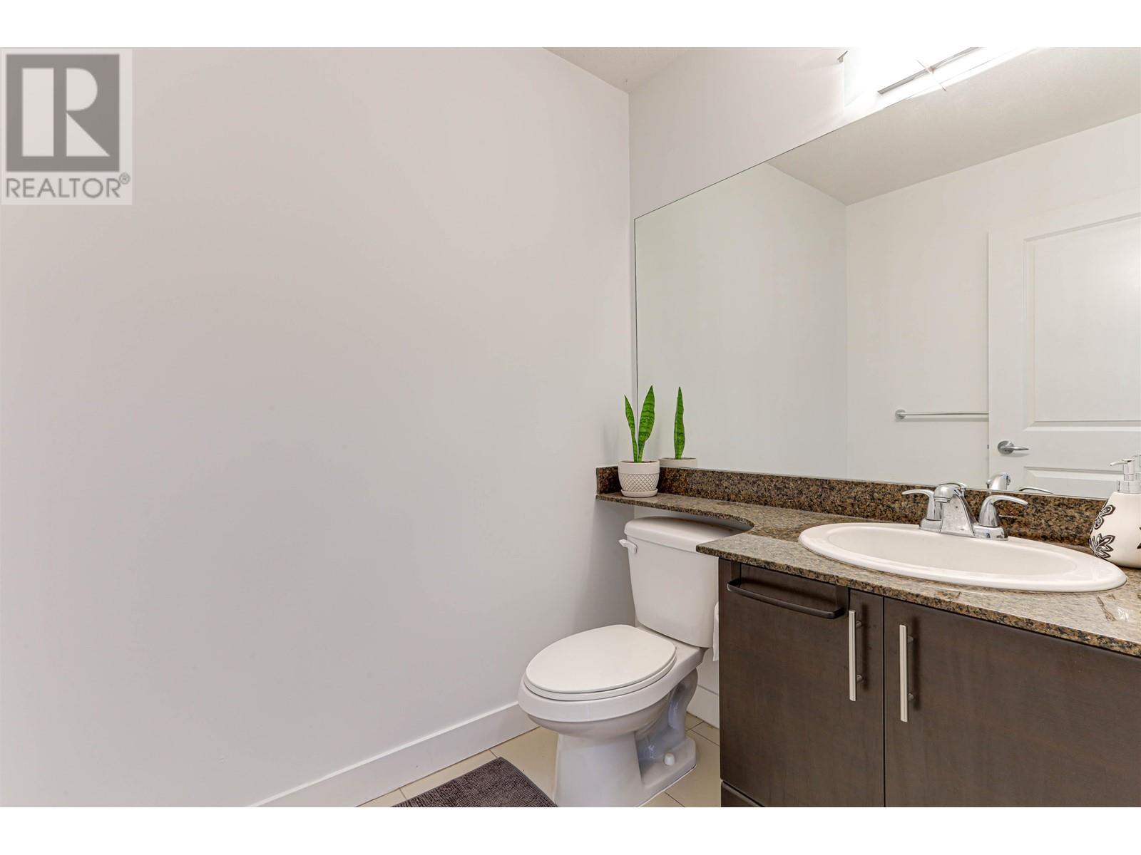 11 1211 Ewen Avenue, New Westminster, British Columbia V3M 5E5 - Photo 27 - R2941269