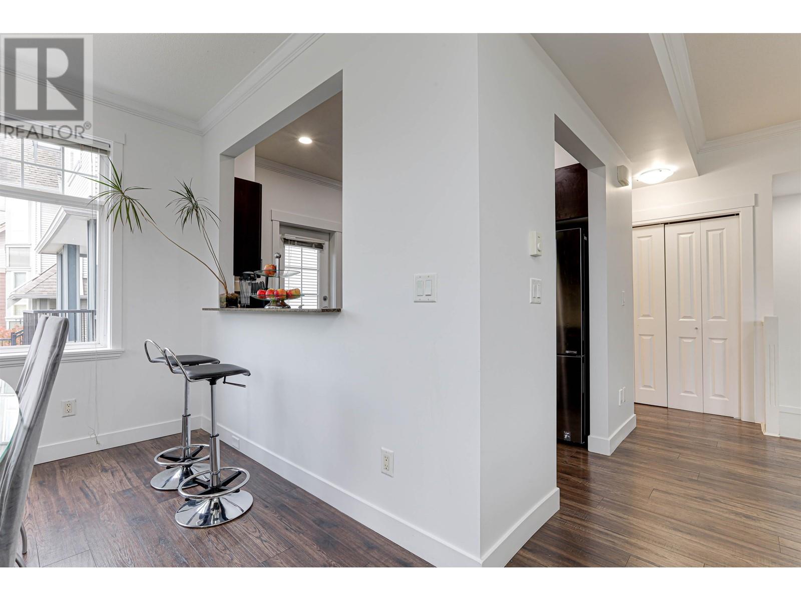 11 1211 Ewen Avenue, New Westminster, British Columbia V3M 5E5 - Photo 6 - R2941269