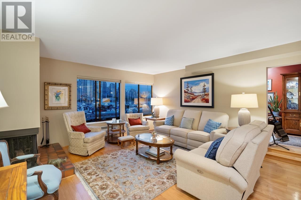 1042 Ironwork Passage, Vancouver, British Columbia  V6H 3P1 - Photo 6 - R2945427