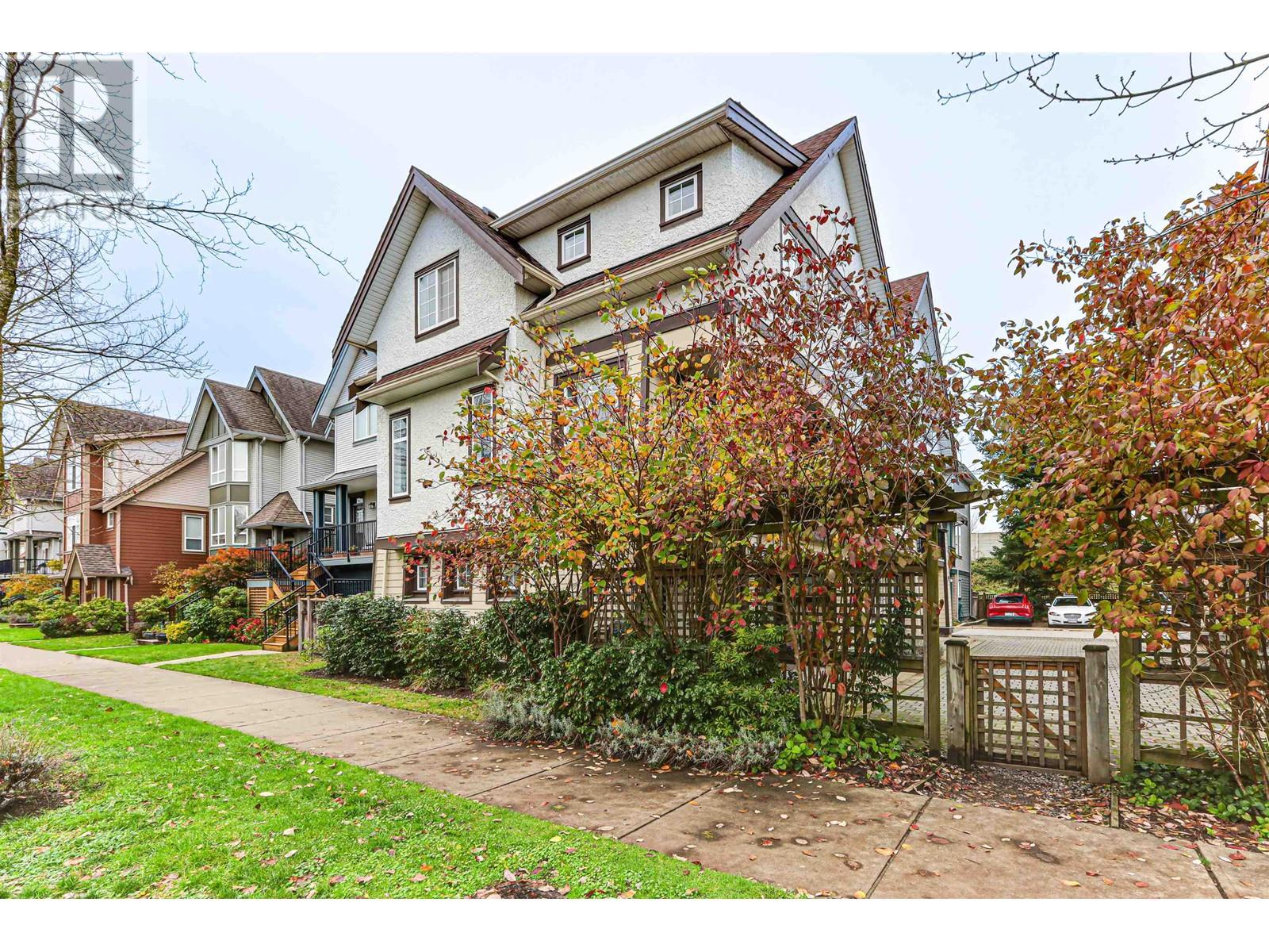 11 1211 Ewen Avenue, New Westminster, British Columbia V3M 5E5 - Photo 30 - R2941269