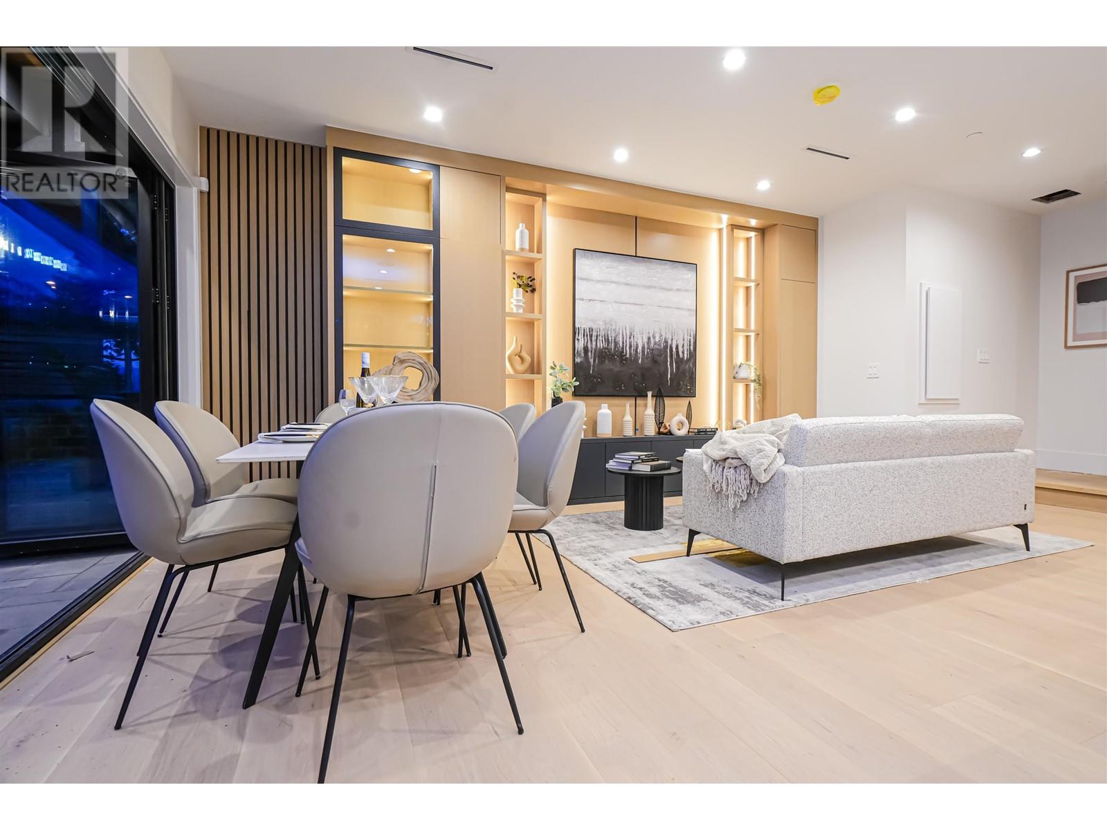 4858 Dumfries Street, Vancouver, British Columbia  V5N 3T9 - Photo 3 - R2956053