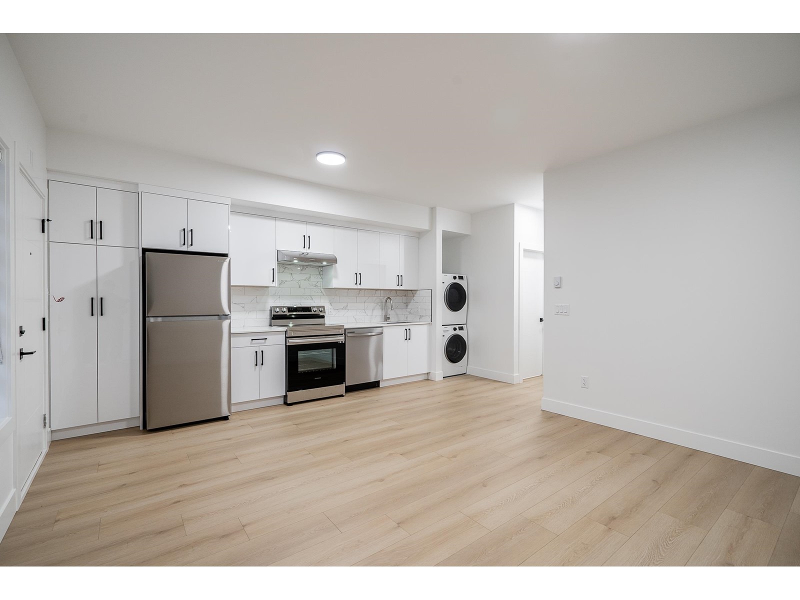 16681 16 Avenue, Surrey, British Columbia  V3S 9X7 - Photo 30 - R2956406
