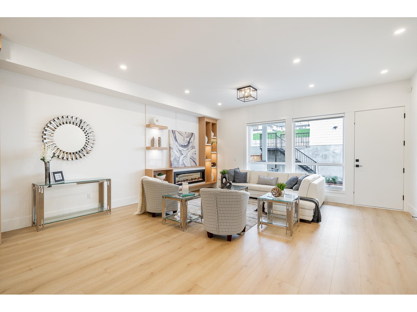 16681 16 Avenue, Surrey, British Columbia  V3S 9X7 - Photo 8 - R2956406