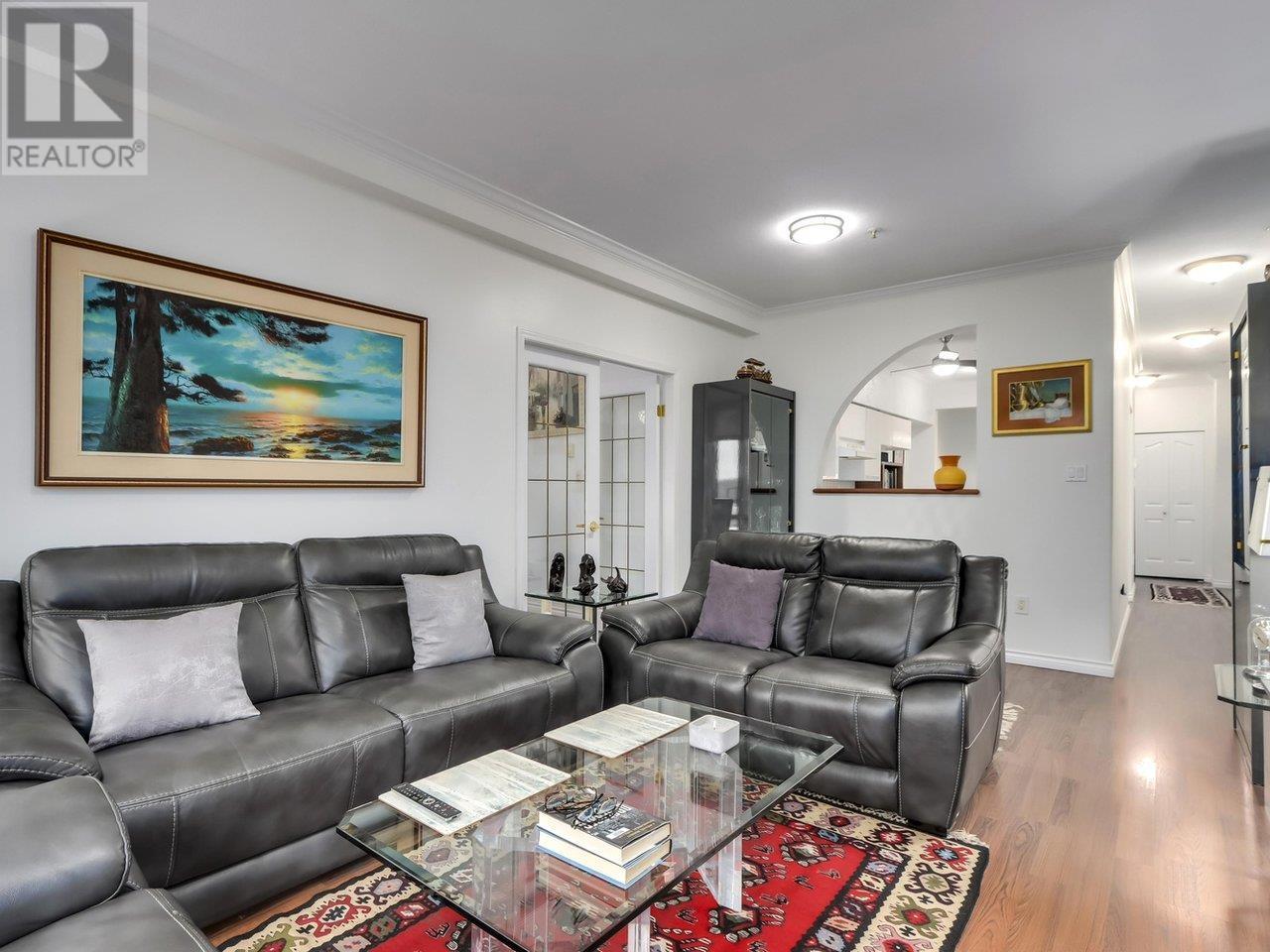 209 2 Renaissance Square, New Westminster, British Columbia  V3M 6K3 - Photo 11 - R2956185