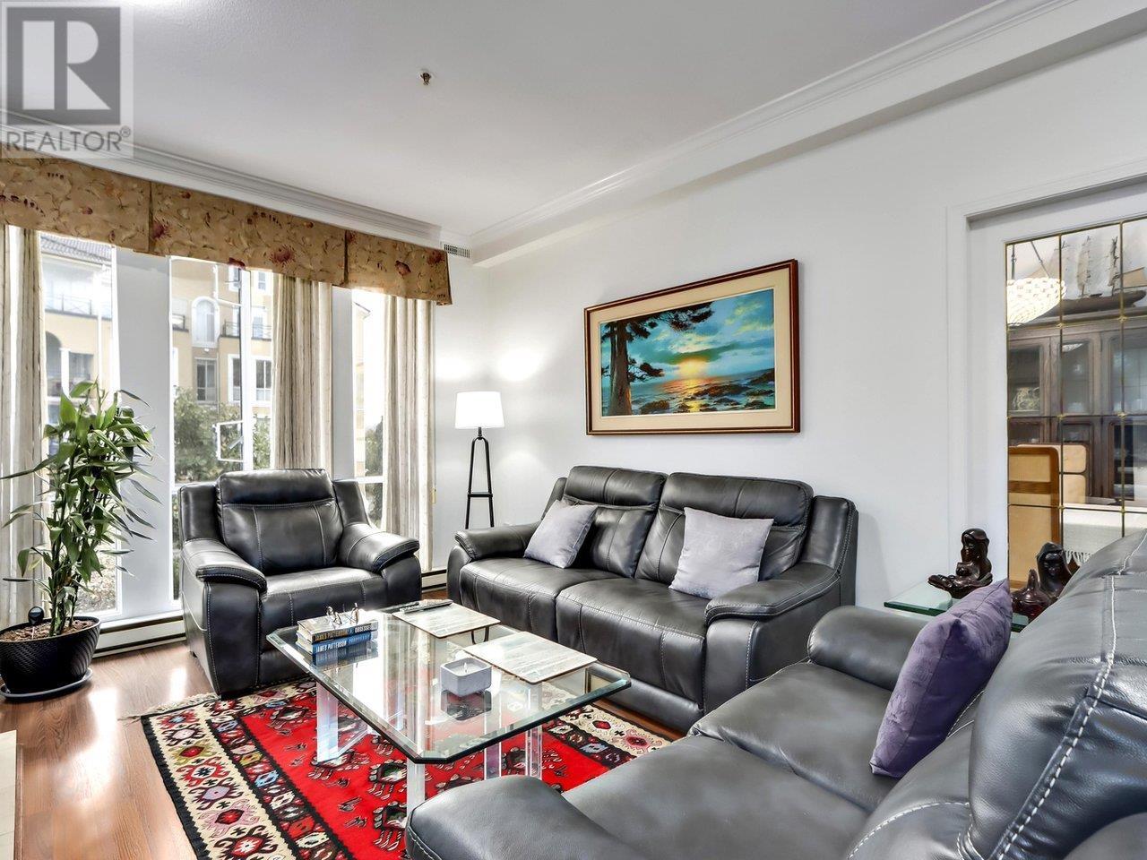 209 2 Renaissance Square, New Westminster, British Columbia  V3M 6K3 - Photo 8 - R2956185