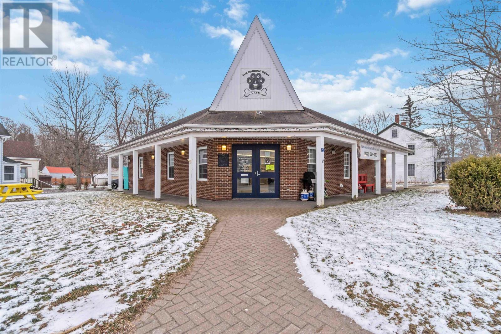 20 Main Street, Hantsport, Nova Scotia  B0P 1P0 - Photo 2 - 202500868