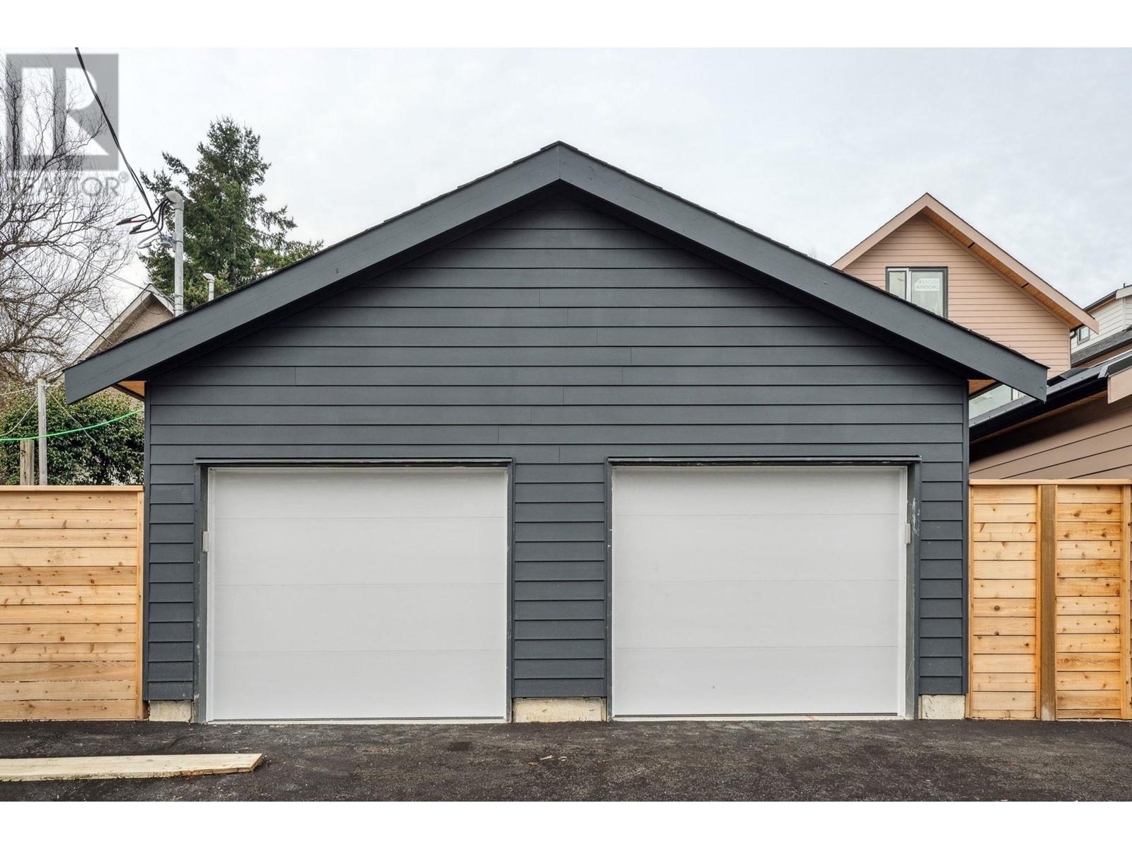 Listing Picture 37 of 40 : 1 620 E 46TH AVENUE, Vancouver / 溫哥華 - 魯藝地產 Yvonne Lu Group - MLS Medallion Club Member